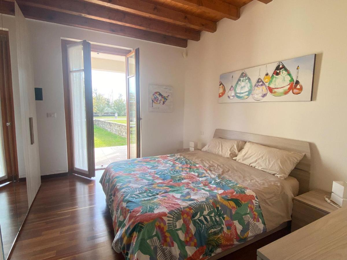 Luxury Apartments - Le Fate - Residence With Pool Манерба дел Гарда Екстериор снимка