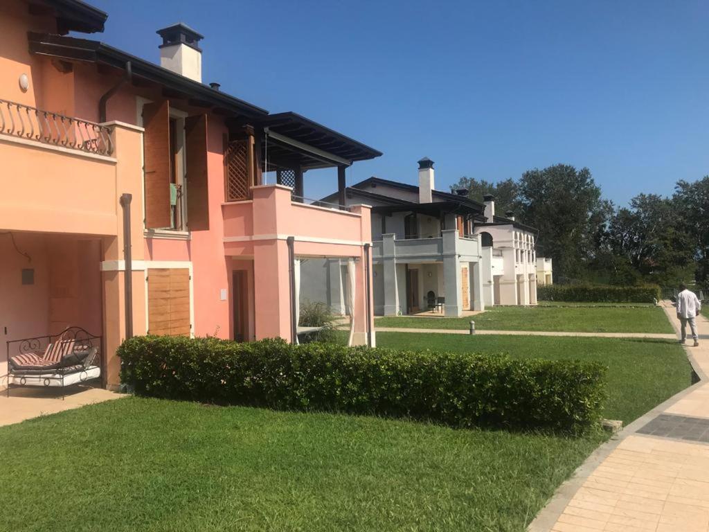 Luxury Apartments - Le Fate - Residence With Pool Манерба дел Гарда Екстериор снимка